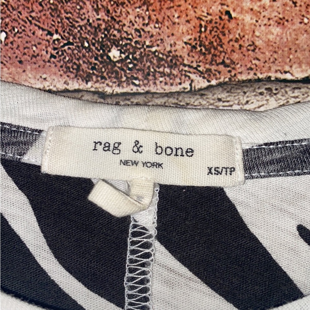 Rag & Bone All Over Zebra Tee Size Xs - image 4